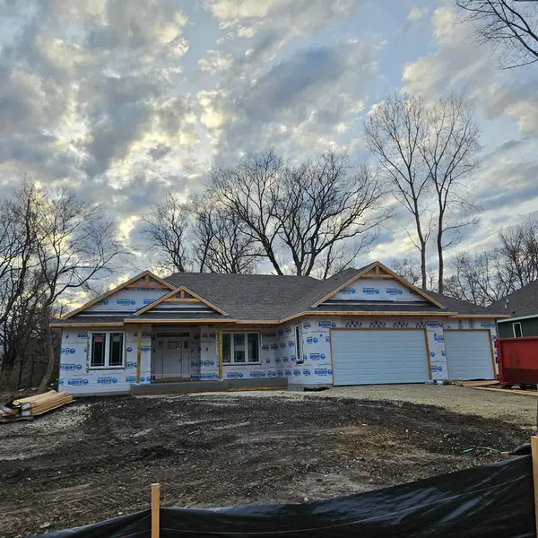 6014 SQUIRREL RUN, LOVES PARK, IL 61111
