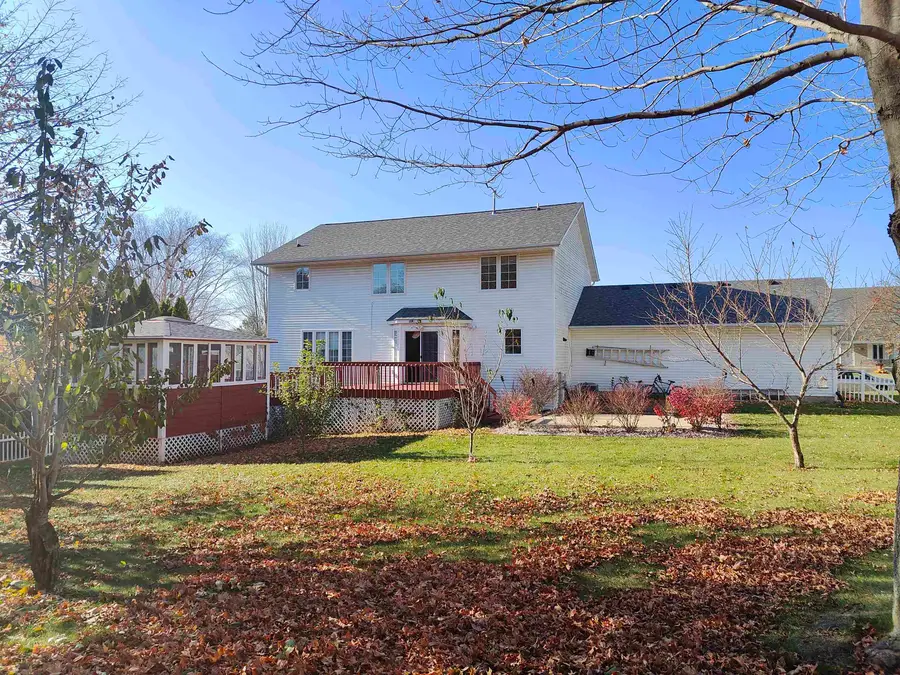 3107 Farmdale Lane, Freeport, IL 61032 - #2