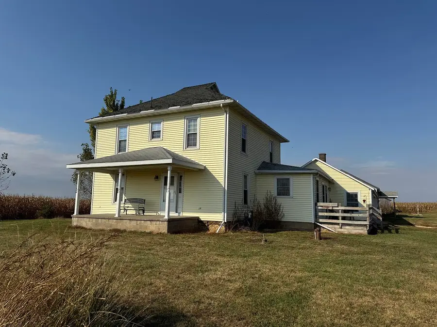 27375 IL Rt 40, Chadwick, IL 61014 - #2