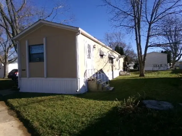 206 Viola Drive, Freeport, IL 61032 - #1