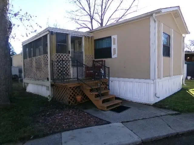 206 Viola Drive, Freeport, IL 61032 - #3