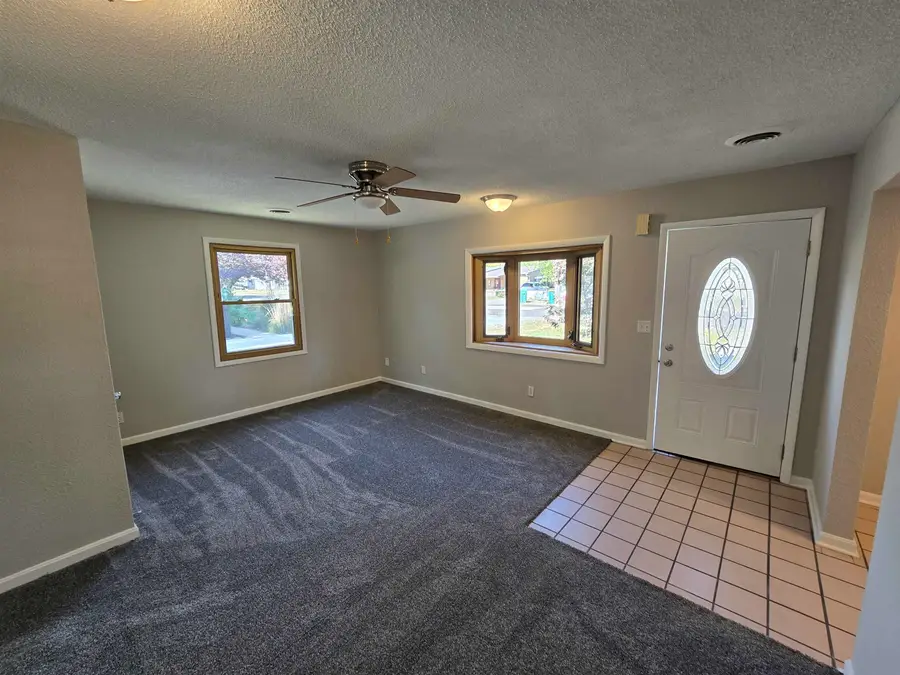 131 W Barsi Boulevard, Macomb, IL 61455 - #3