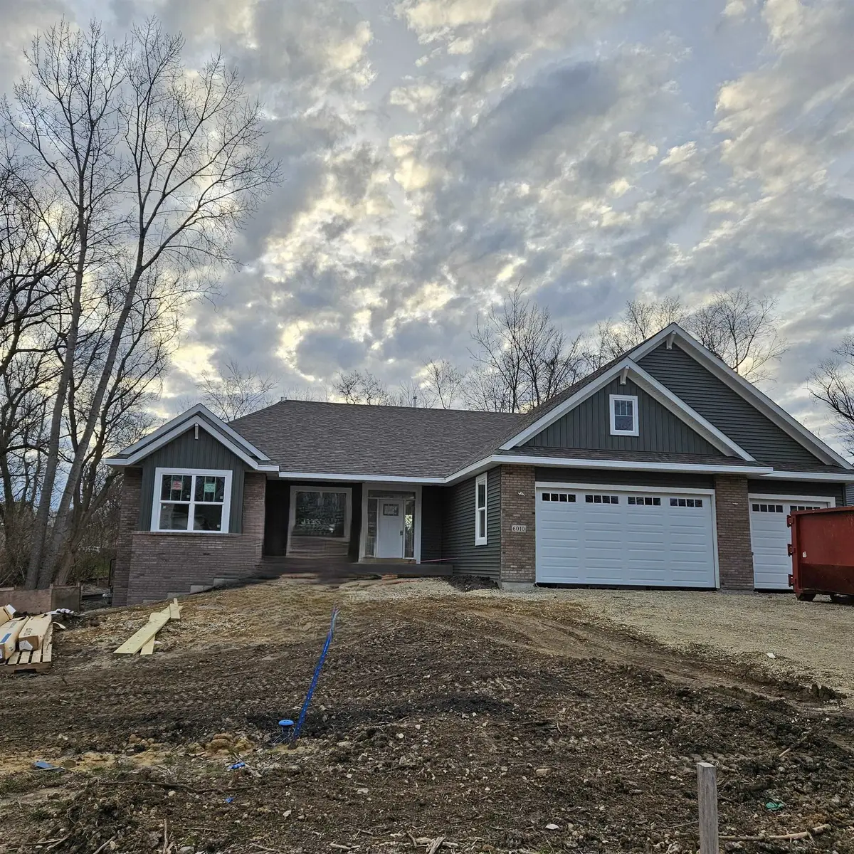 6010 SQUIRREL Run, Loves Park, IL 61111 - #1