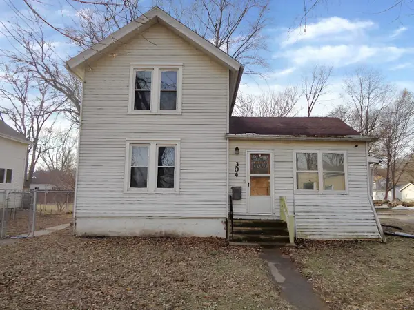 304 N 4th Street, OREGON, IL 61061