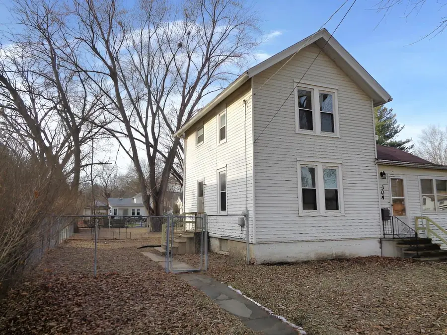 304 N 4th Street, Oregon, IL 61061 - #2