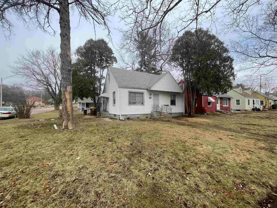 2519 Anderson Street, Rockford, IL 61101 - #3