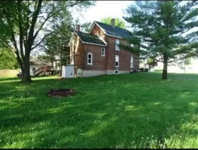 355 N Foley Avenue, Freeport, IL 61032 - #3