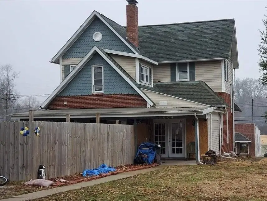 604 W Water Street, Pinckneyville No 1, IL 62274 - #2