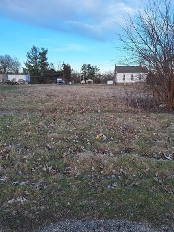 107 N Front Street, Rutland, IL 61358