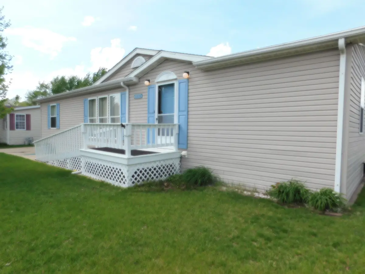 5476 Ebonywood Lane, Roscoe, IL 61073 - #1