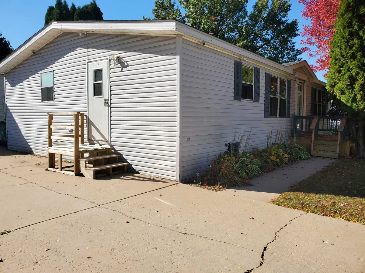 5421 Ebonywood Lane, Roscoe, IL 61073 - #1
