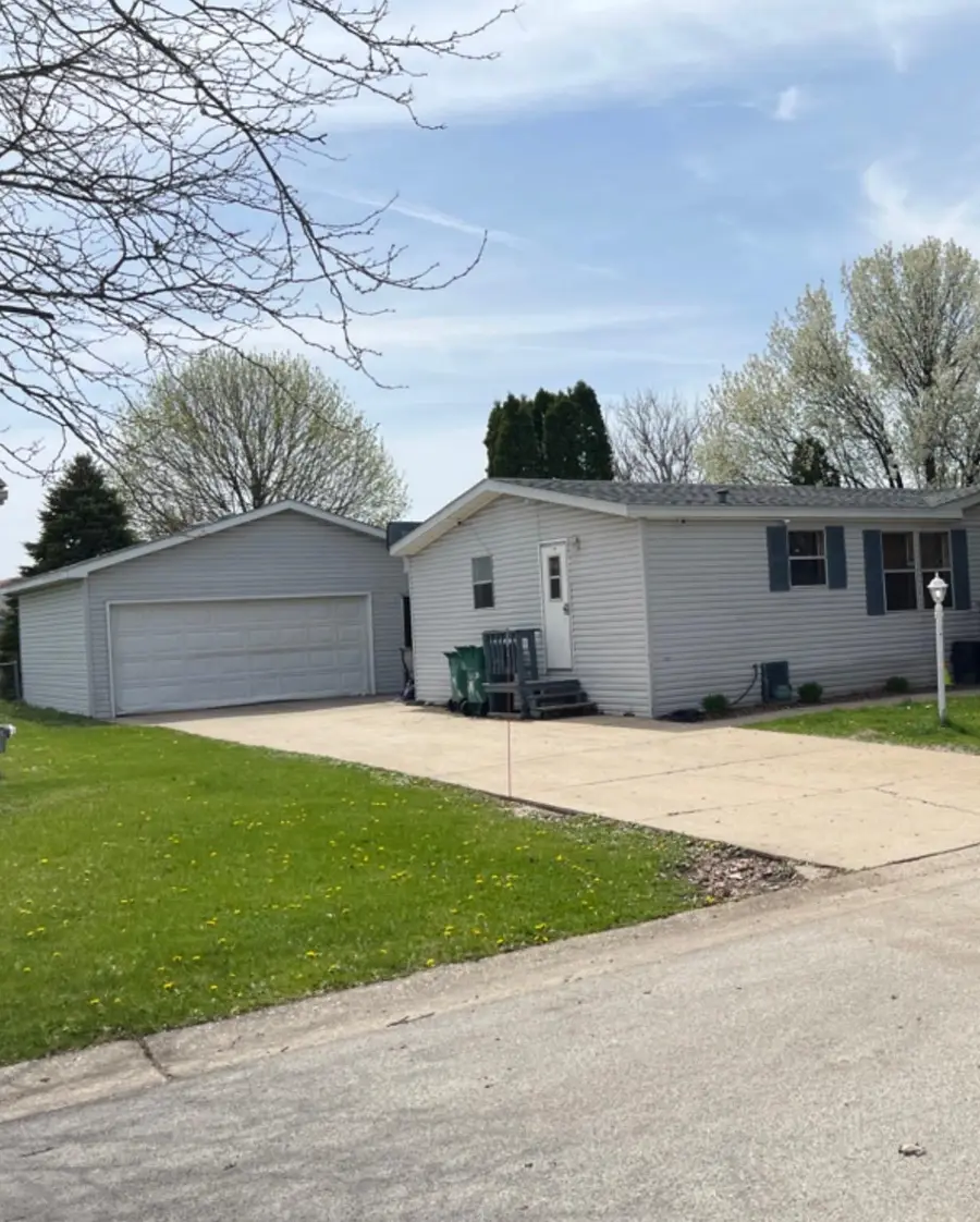 5421 Ebonywood Lane, Roscoe, IL 61073 - #2