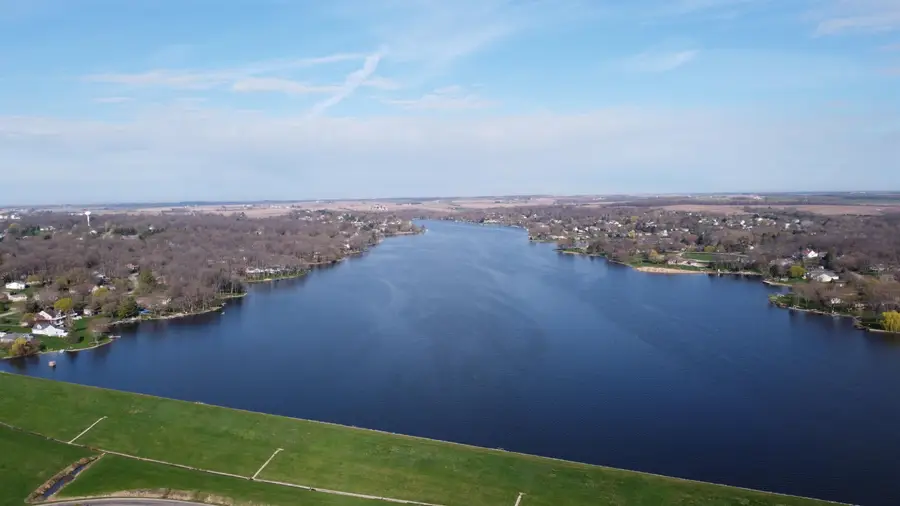 690 Lake Summerset Road, Lake Summerset, IL 61019 - #2