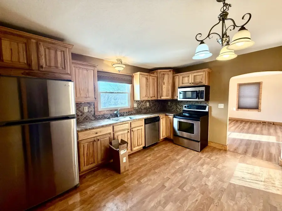 716 Viaduct Road, Savanna, IL 61074 - #3
