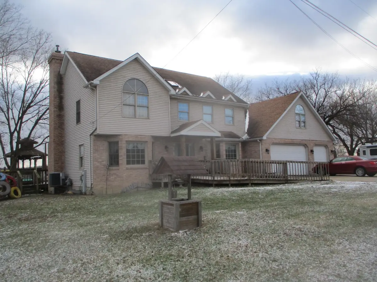 1864 N 2753rd Road, Ottawa, IL 61350 - #1