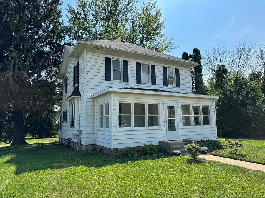 101 E Division Street, Shannon, IL 61078 - #3