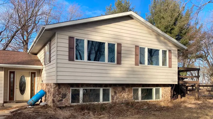 602 N 29th Rd, Lasalle, IL 61301 - #2