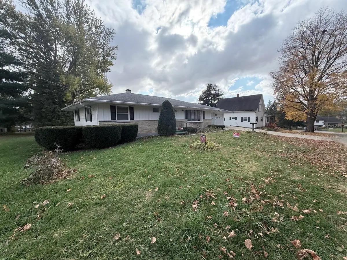 214 Long Street, Warren, IL 61087 - #1