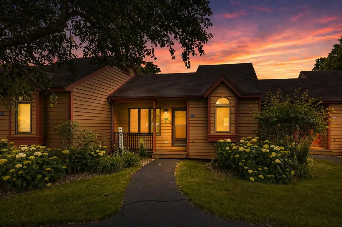 23 Oak Glen Drive, Galena, IL 61036 - #1