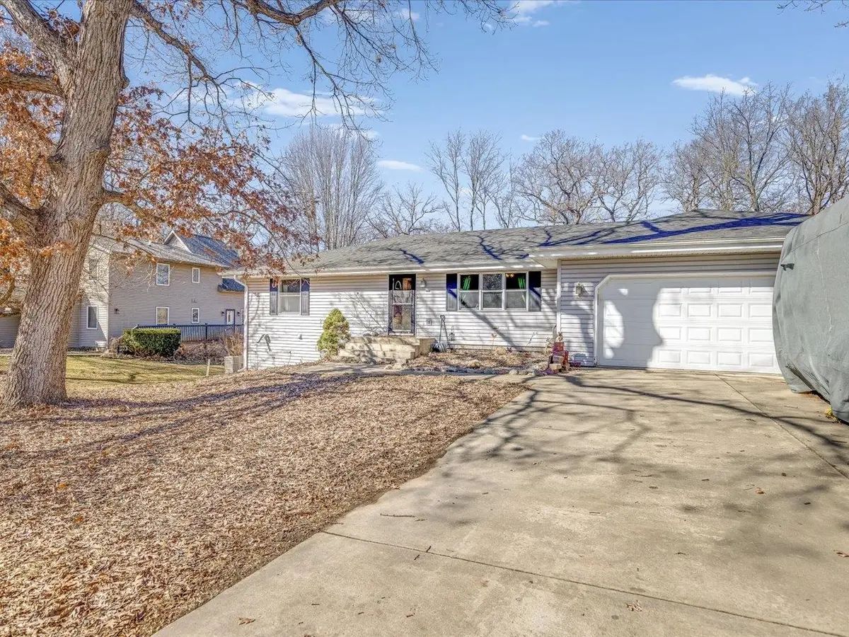 585 Knollwood Drive, Lake Summerset, IL 61019 - #1