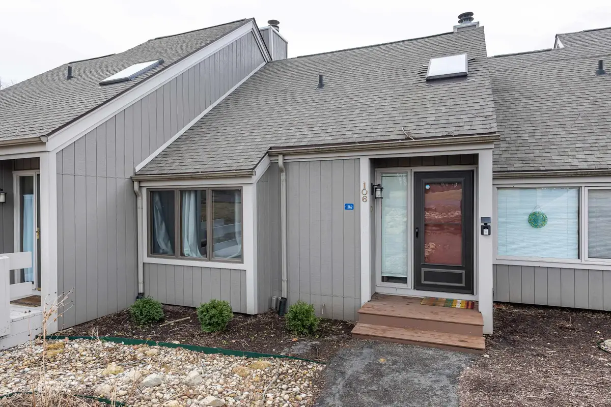 106 Plum Cove Drive, Galena, IL 61036 - #1