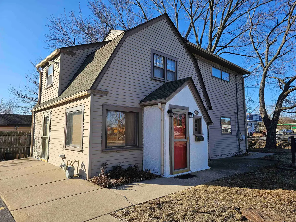 115 Fairview Avenue, Rockford, IL 61108 - #1