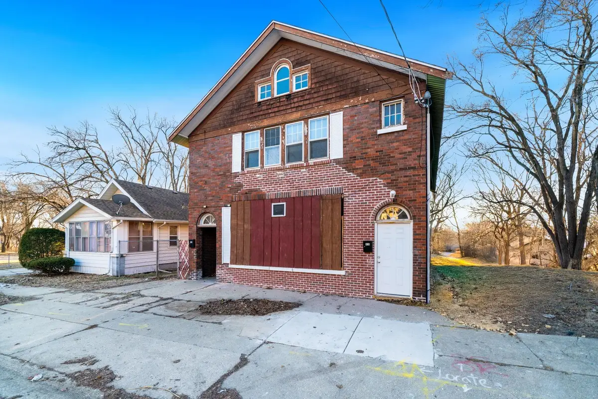 914-916 N Winnebago St, Rockford, IL 61103 - #1