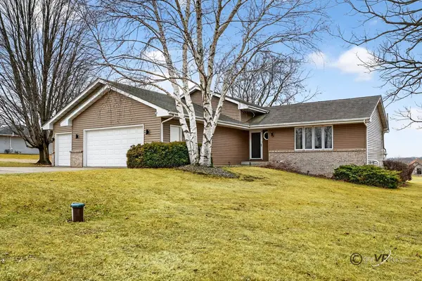 1898 Delmar Drive, FREEPORT, IL 61032