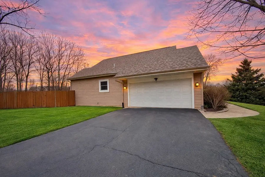 3833 Pepper Drive, Rockford, IL 61114 - #3