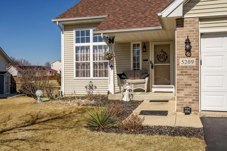 5209 Grand Cape Road, Rockford, IL 61109 - #2
