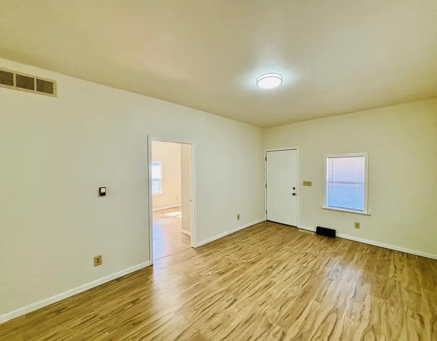 2930 11th Street, Rockford, IL 61109 - #3