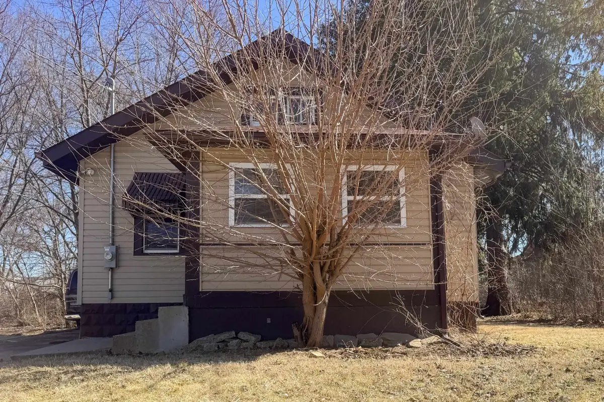 136 Lexington Avenue, Rockford, IL 61102 - #1