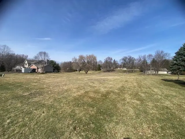 11831 Bowen Parkway, Roscoe, IL 61073 - #3