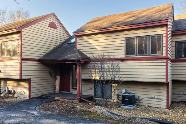42 Spring Creek Lane, GALENA, IL 61036