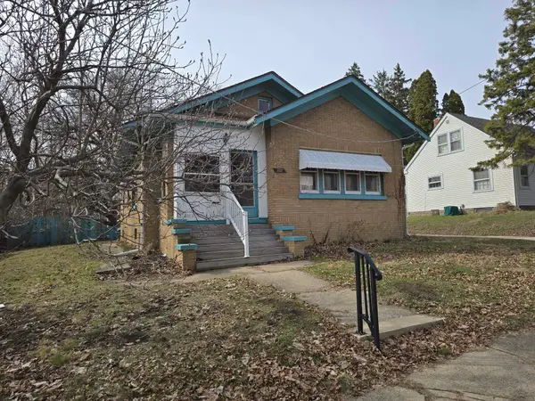 112 Rome Avenue, ROCKFORD, IL 61107