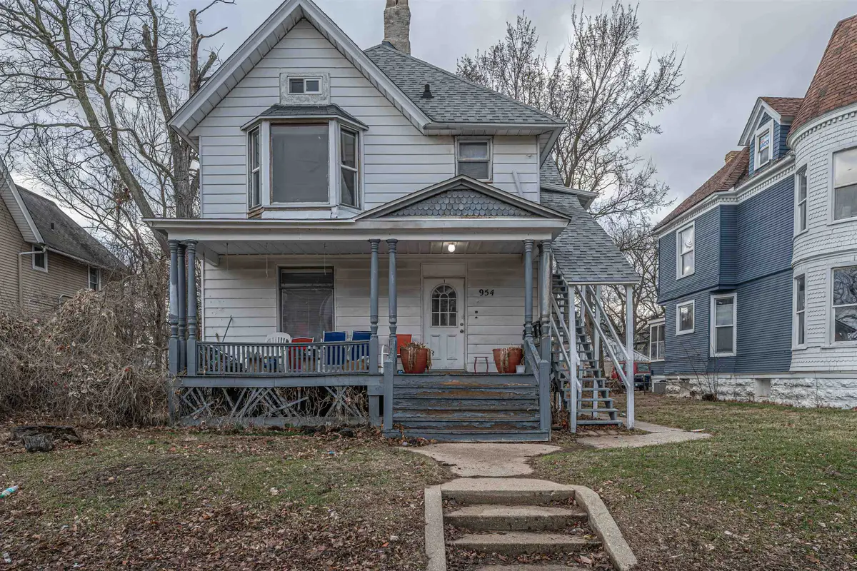 954 N Church Street, Rockford, IL 61103 - #1