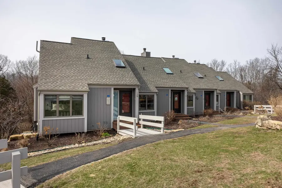 129 Plum Cove Drive, Galena, IL 61036 - #2