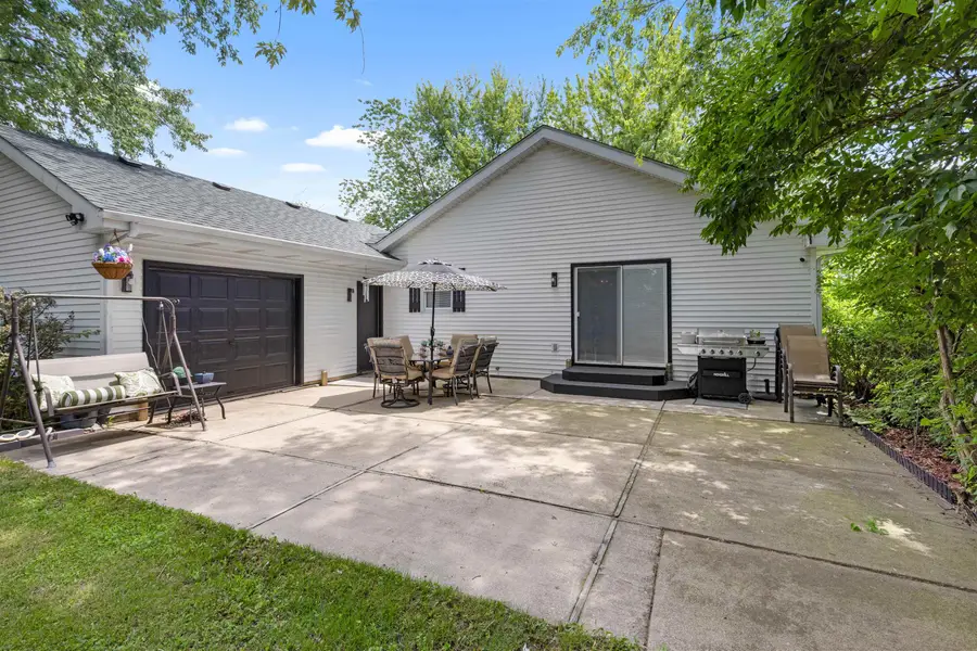 200 Bounty Drive NE, Poplar Grove, IL 61065 - #3