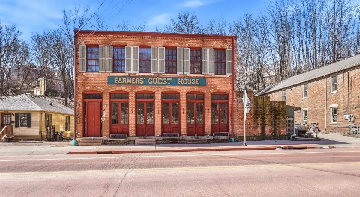 334 Spring Street, Galena, IL 61036 - #1