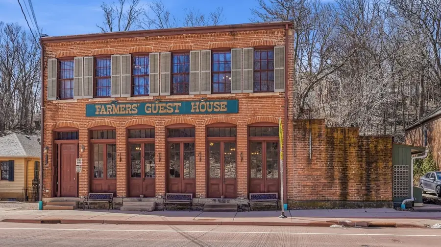 334 Spring Street, Galena, IL 61036 - #2