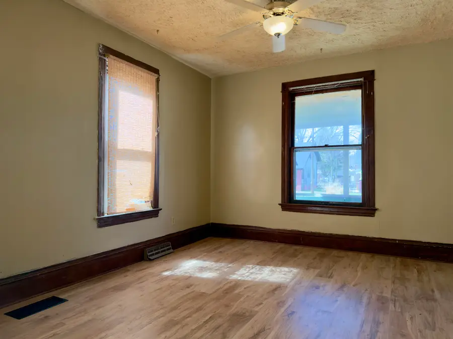 2226 10TH Street, Rockford, IL 61104 - #3
