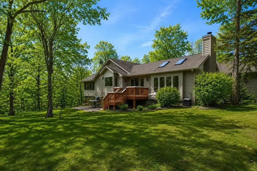 18 Colony Lane, Galena, IL 61036 - #2