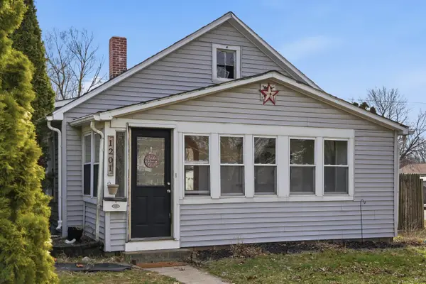 1201 14th Avenue, ROCK FALLS, IL 61071