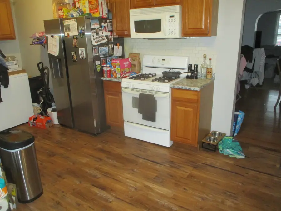 706 E Joliet Street, Ottawa, IL 61350 - #2