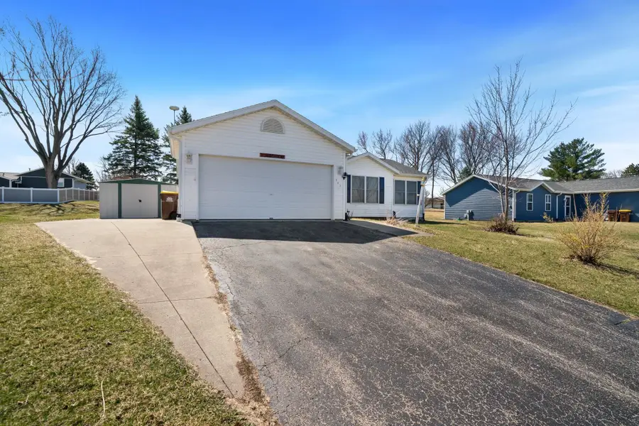 227 Meadow Drive, Orangeville, IL 61060 - #3