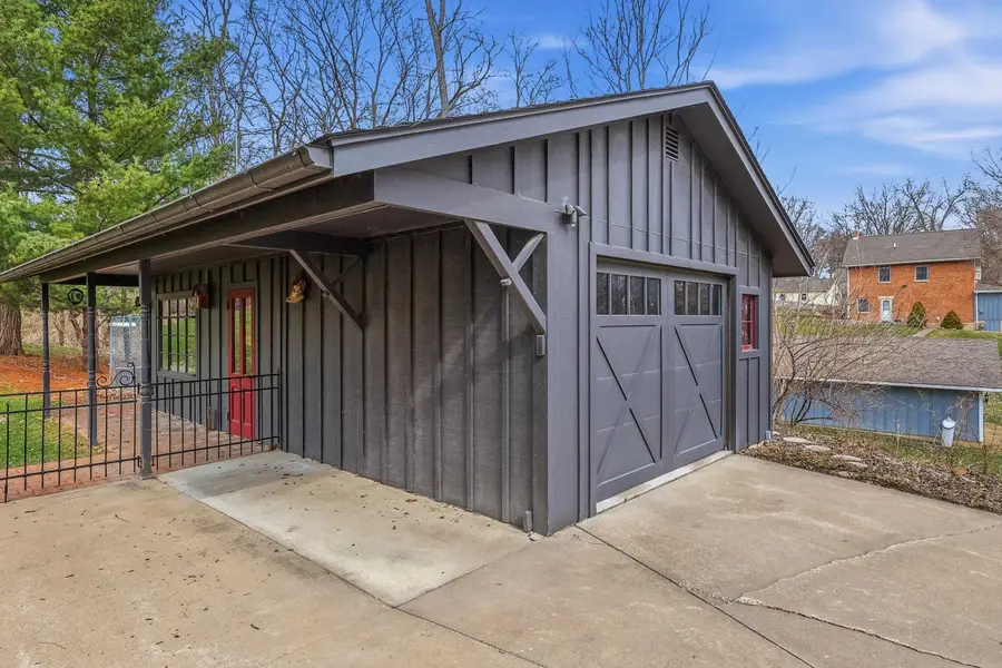 619 S Dodge Street, Galena, IL 61036 - #3