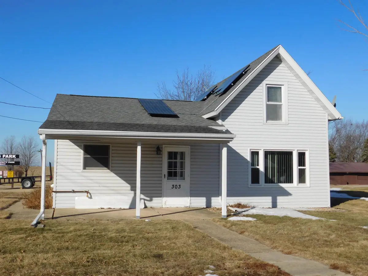303 S Locust, Lena, IL 61048 - #1