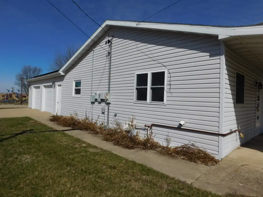 303 S Locust, Lena, IL 61048 - #2