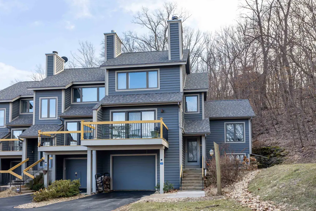 324 Territory Drive, Galena, IL 61036 - #1