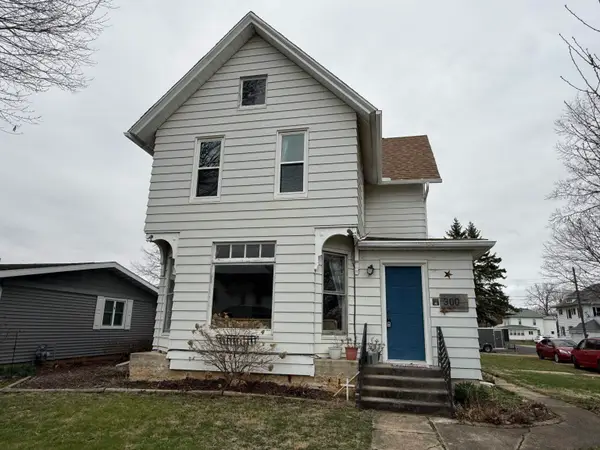 300 Holcomb Avenue, MILLEDGEVILLE, IL 61051